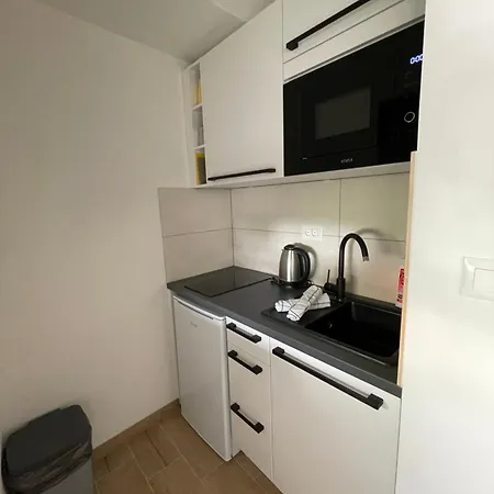 Topic - Apartment *