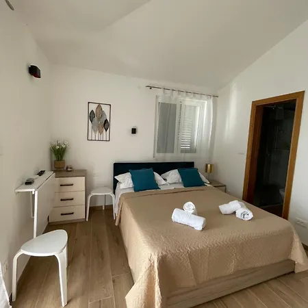 Topic - Apartment Promajna