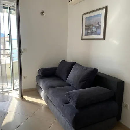 Topic - Apartment