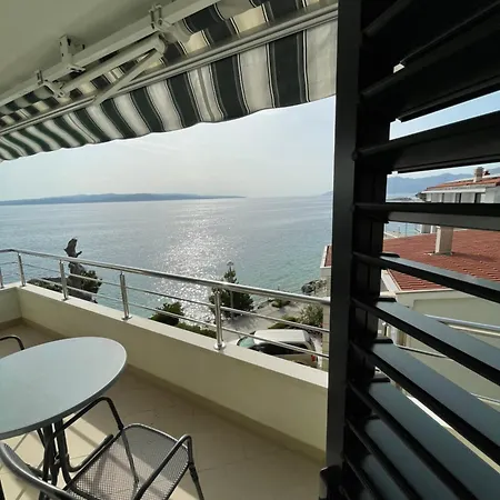 Topic - Apartment