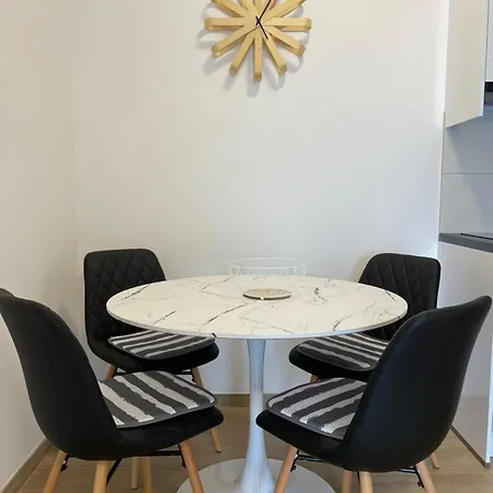 Apartment Topic - *